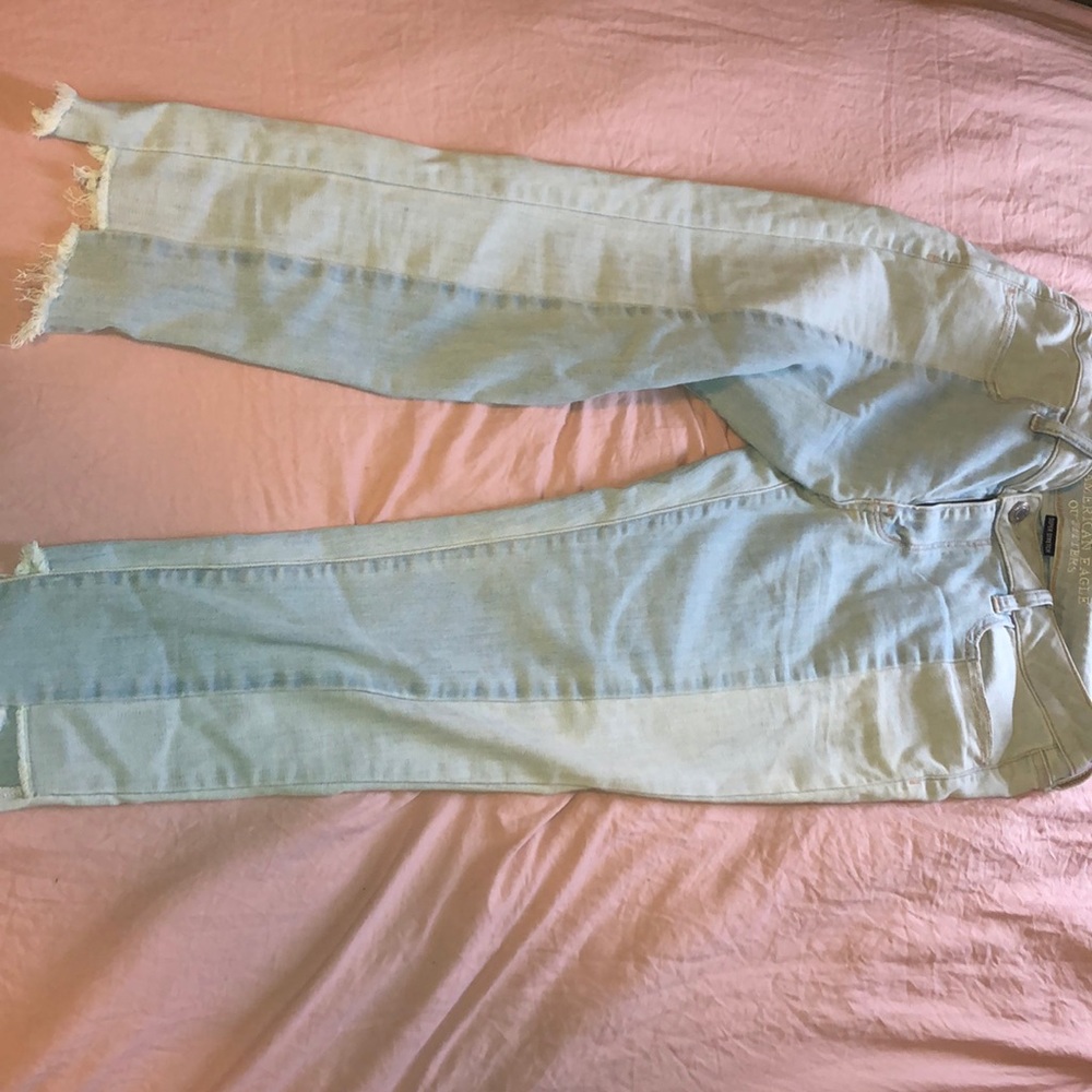 American Eagle cropped jeans